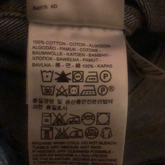 Levi’s Denim Jean Medium Blue Wash Vest - Picture 6 of 6